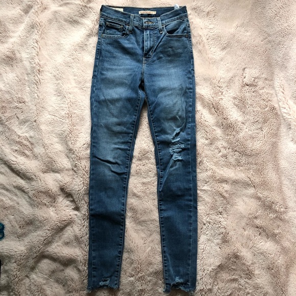 720 Levi Jeans - Picture 5 of 9